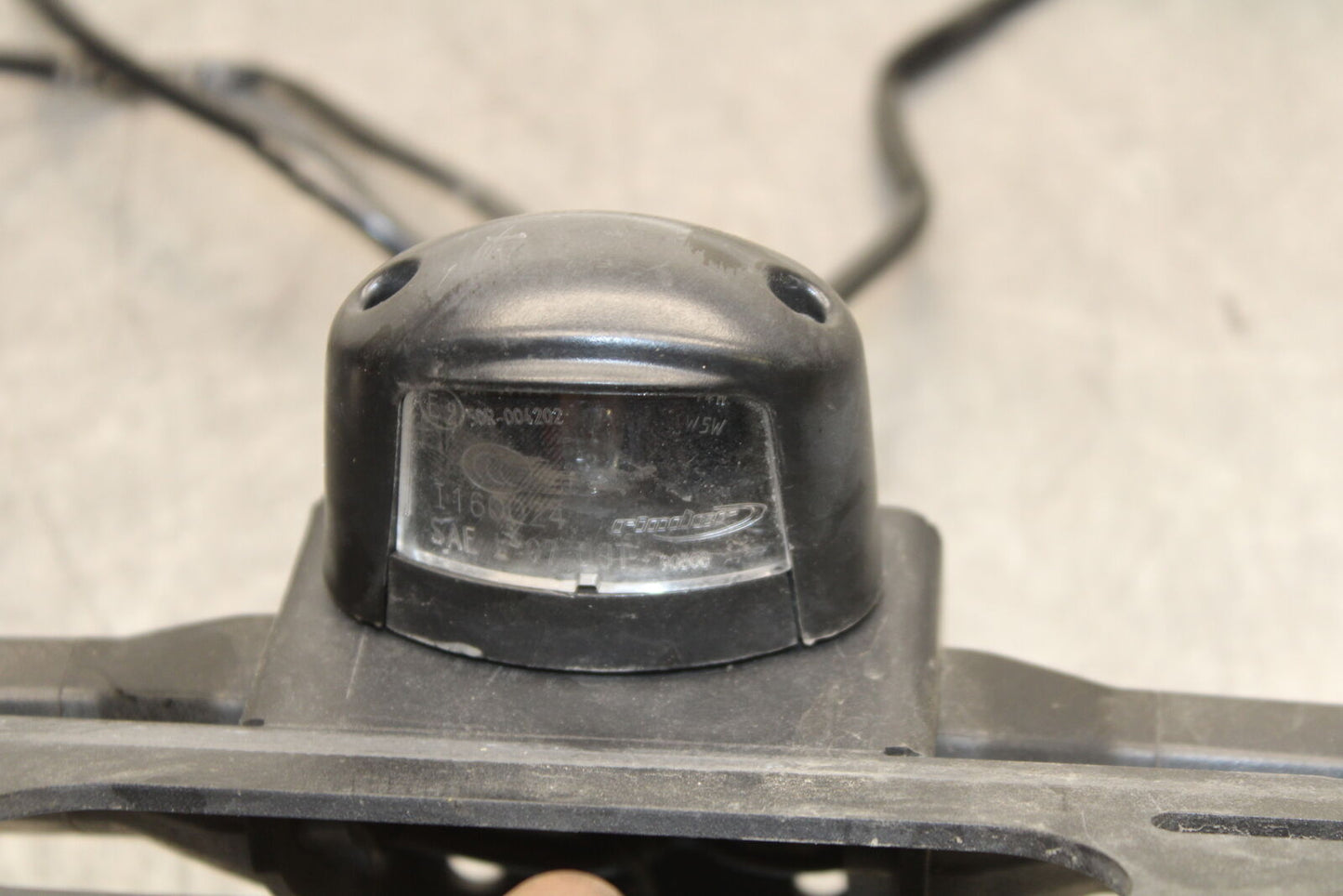 19-22 KAWASAKI Z400 REAR BACK TAIL LIGHT MOUNT BRACKET AND LIGHT BB738