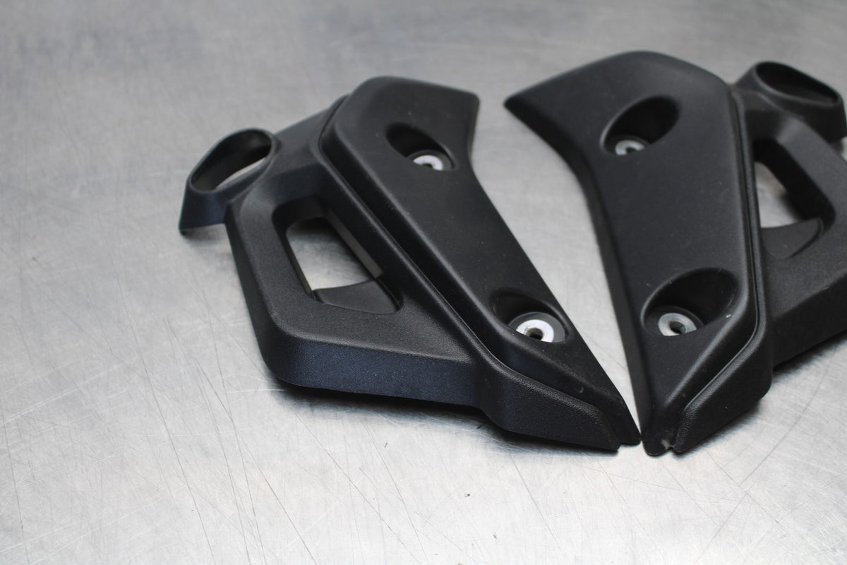 23-24 YAMAHA MT-07 ENGINE RADIATOR GUARD COVER TRIM SET BB194