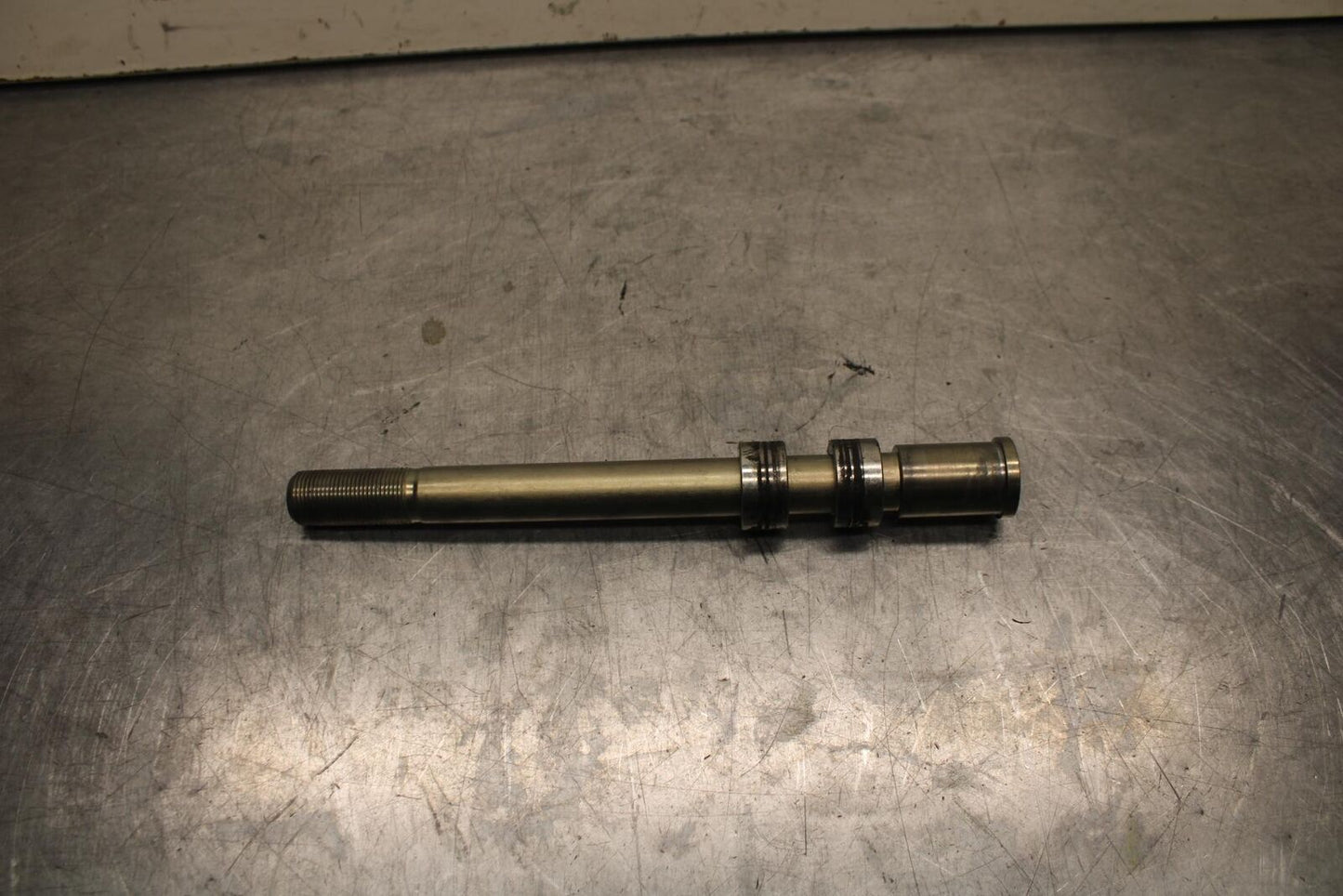 12-17 KAWASAKI ER-6N Z650 FRONT WHEEL RIM AXLE PIVOT BOLT BB607