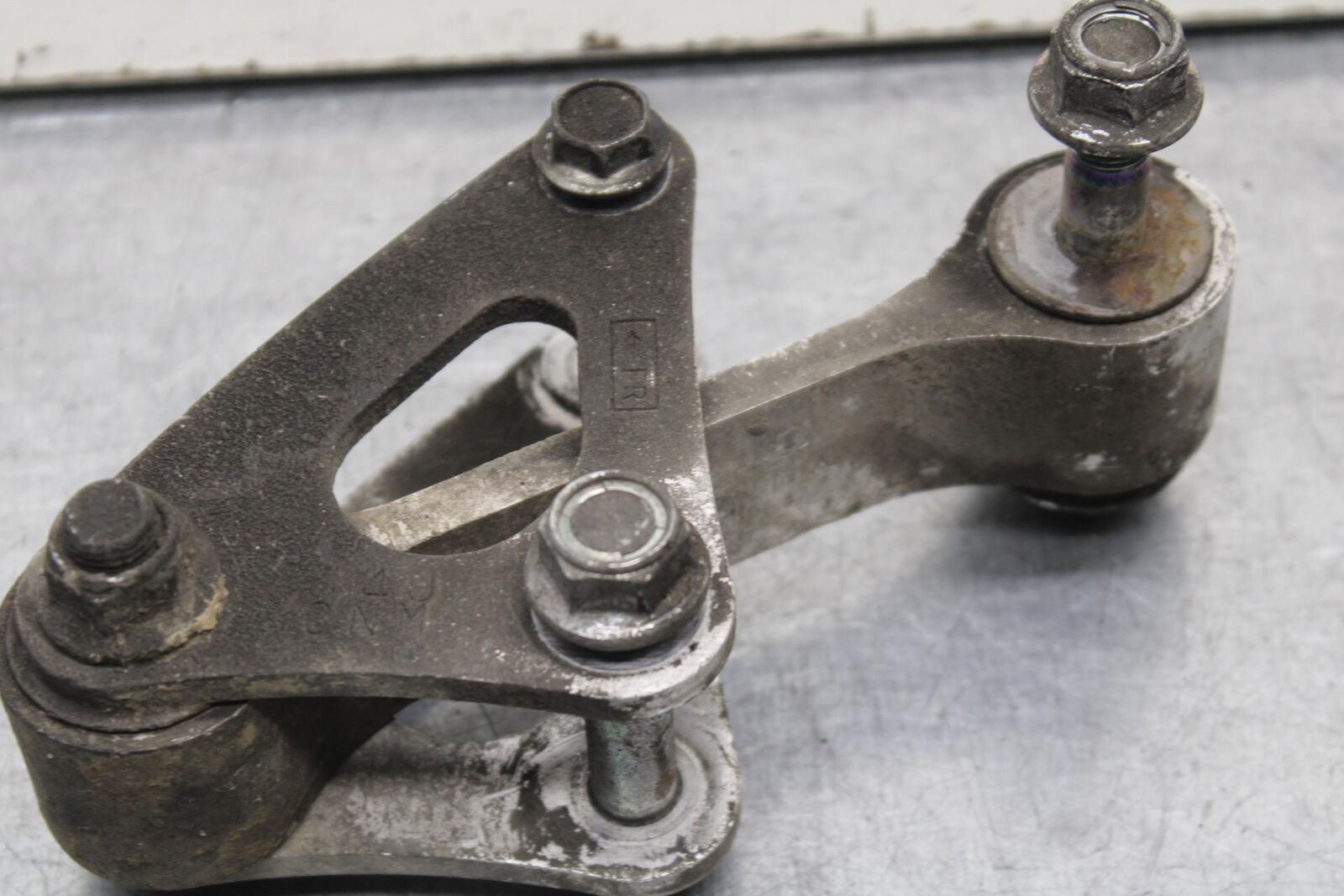 2011 Suzuki GSXR600 REAR DOGBONE SHOCK LINKAGE LINK BB94