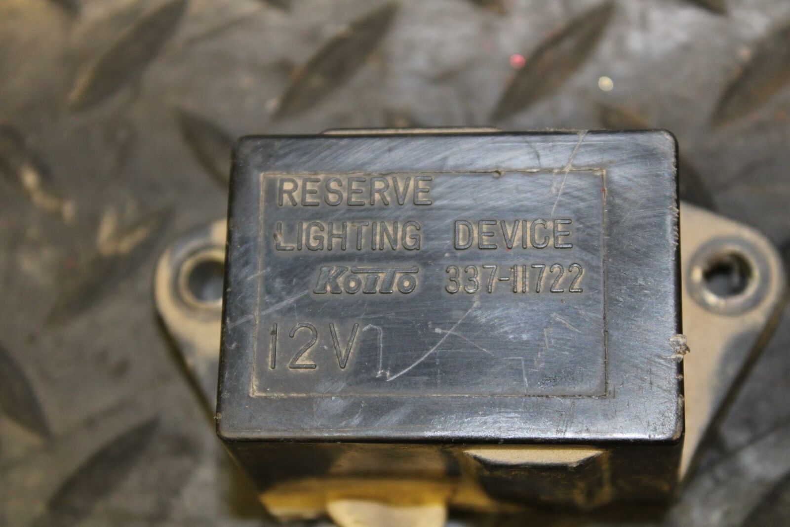 80-81 YAMAHA XS1100 SPECIAL RESERVE LIGHT  BLINKER RELAY SWITCH bb174