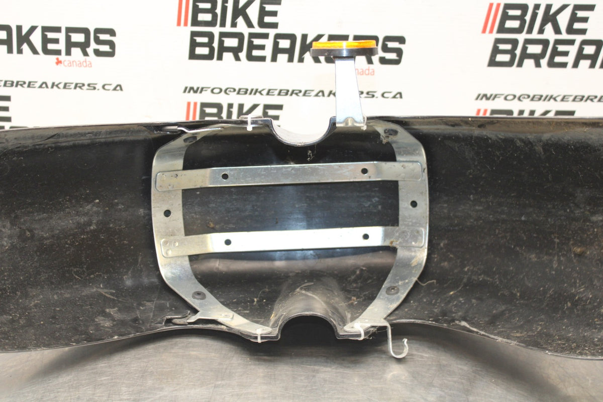 15 SUZUKI BOULEVARD C50 FRONT WHEEL FENDER BB775