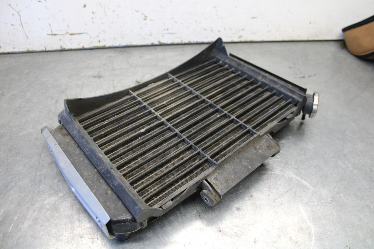 07-09 YAMAHA FZ6 ENGINE RADIATOR MOTOR COOLER RADIATER 4S8-12461-00-00 BB713