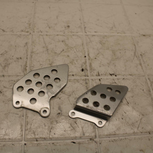 05-06 HONDA CBR600RR LEFT REARSET REAR SET HEEL GUARD COVER BB399 