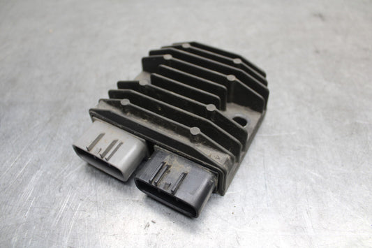 07-08 YAMAHA YZF R1 RECTIFIER VOLTAGE REGULATOR  BB675