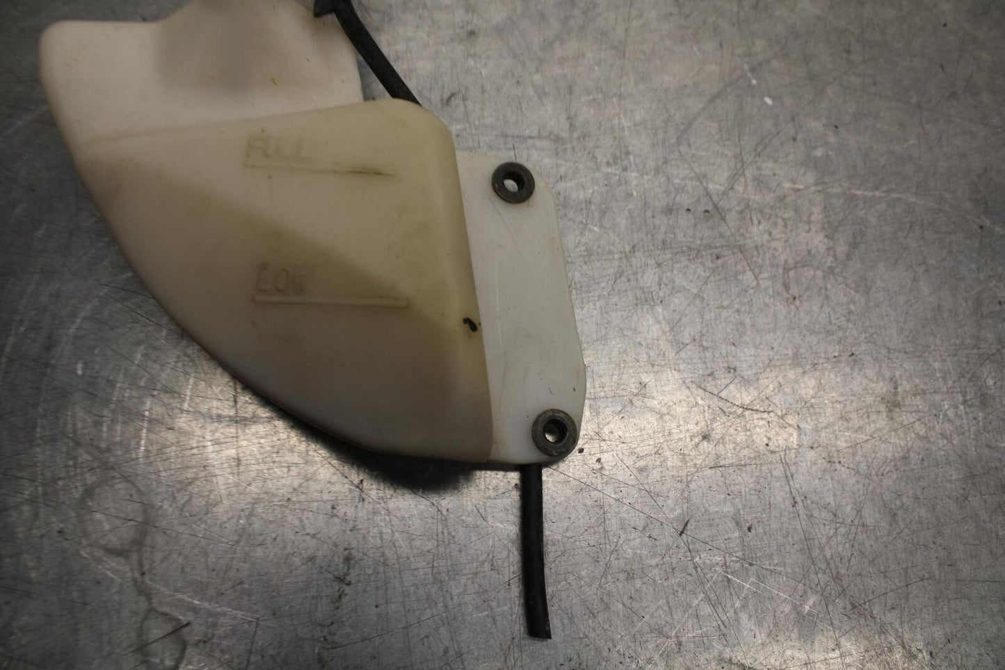 07 YAMAHA YZF R6 2c0 COOLANT WATER TANK RESERVOIR BOTTLE 2C0-21871-00-00 BB75