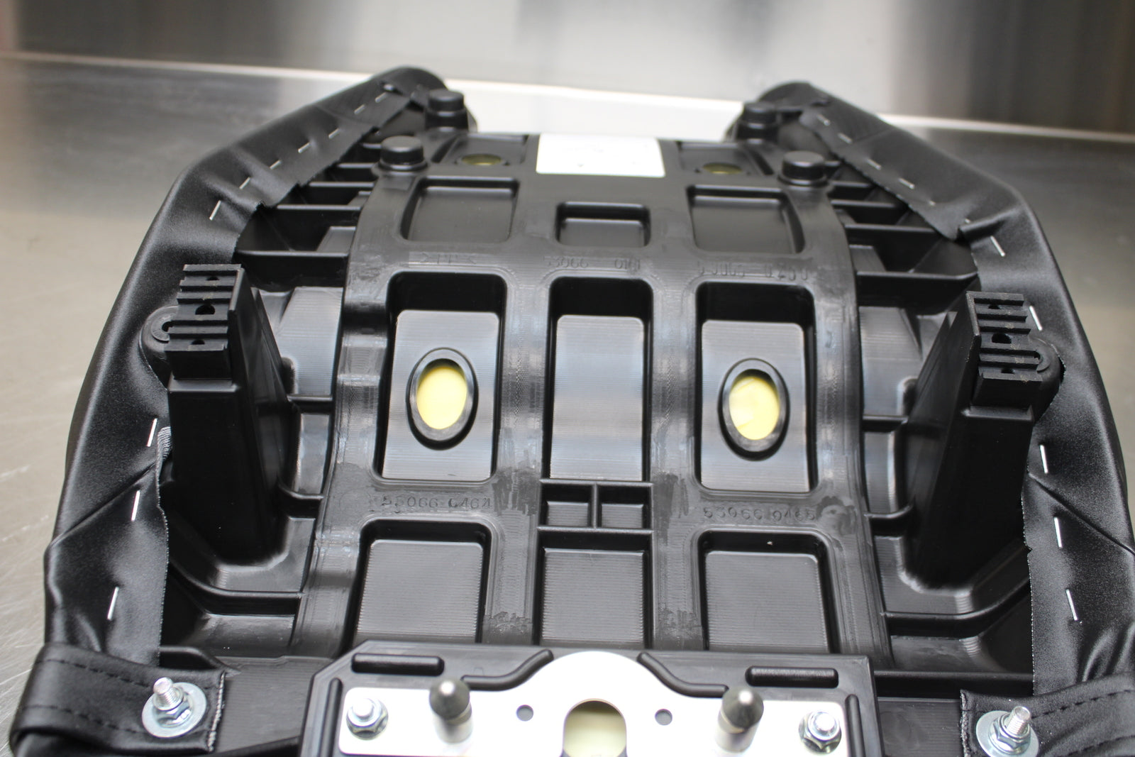 23-24 KAWASAKI NINJA ZX14R NEW!! FRONT REAR SEAT SADDLE BB141