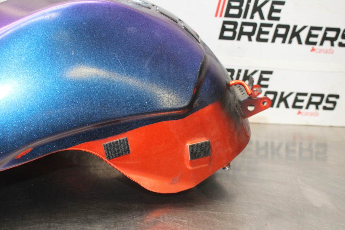 13-18 KAWASAKI NINJA ZX6R GAS TANK FUEL CELL PETROL RESERVOIR BB915