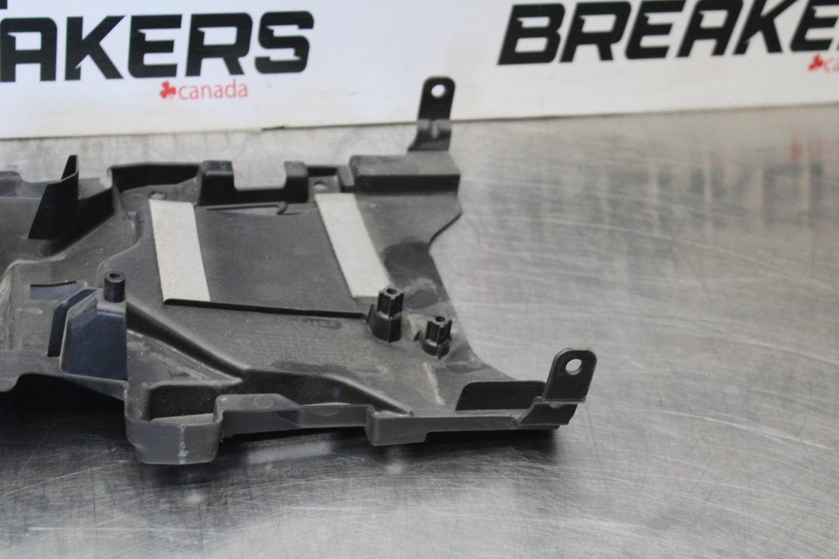 18 SUZUKI GSXR1000 REAR BACK TAIL UNDERTAIL FAIRING COWL FENDER BB00