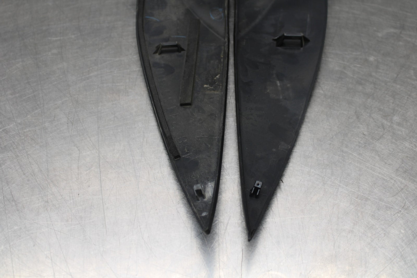 07-08 YAMAHA YZF R1 RIGHT LEFT GAS FUEL TANK PANELS COVERS TRIM SET COWLS  BB771