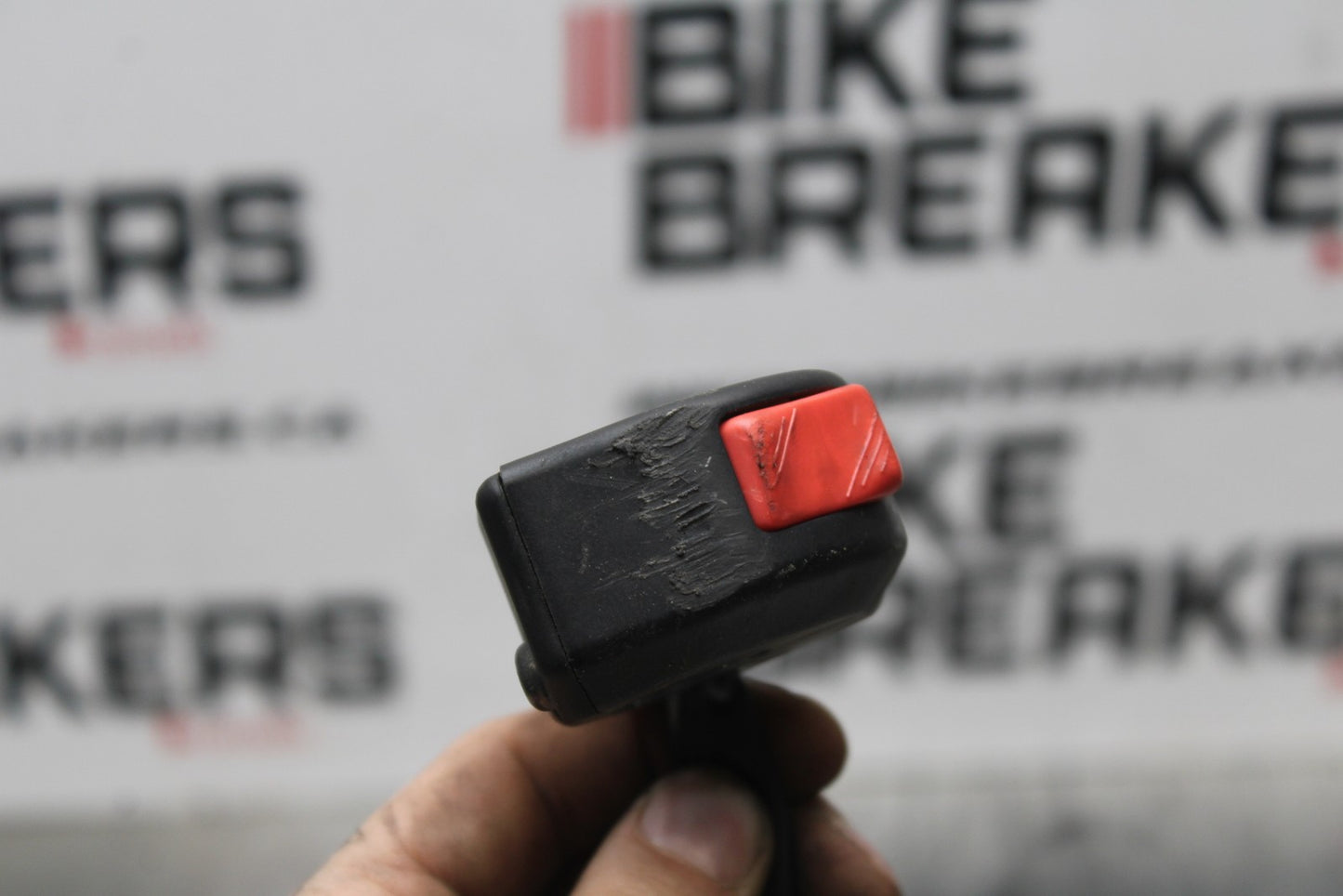 07-08 YAMAHA YZF R1 RIGHT CLIP ON HANDLE KILL OFF START SWITCH SWITCHES BB771