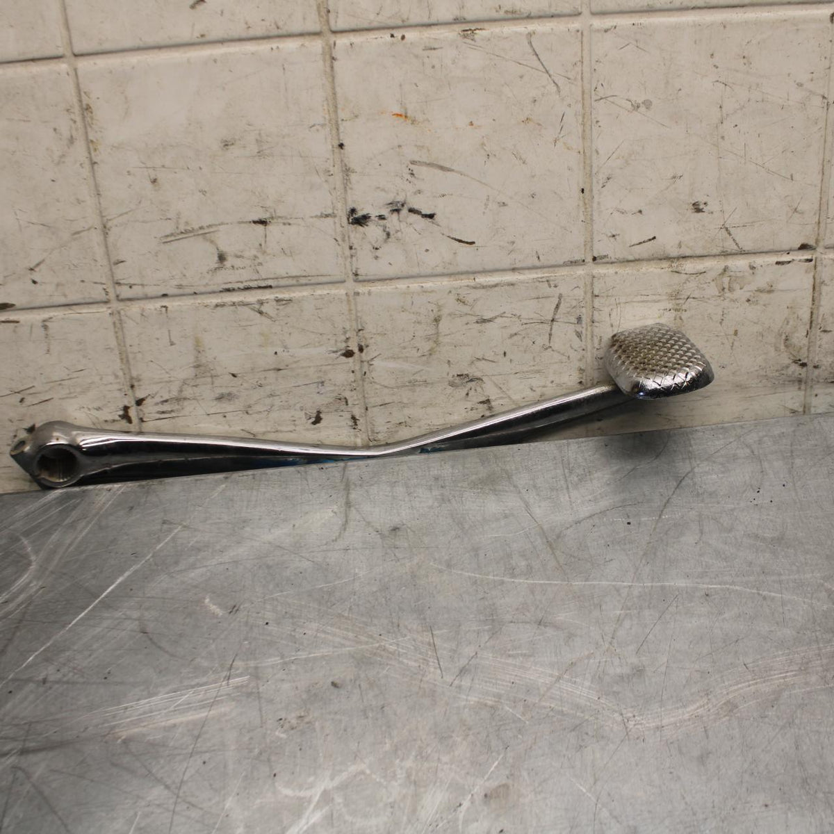 1979 Yamaha XS1100S Special RIGHT REARSET BRAKE FOOT PEDAL BB510
