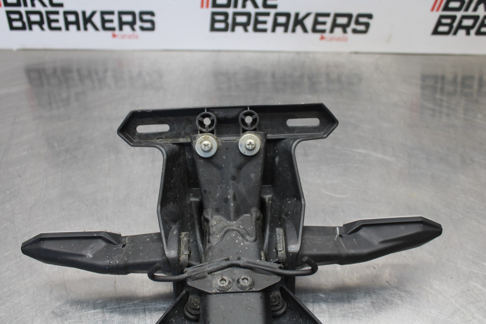 24-25 KAWASAKI NINJA ZX4R REAR BACK FENDER MUD GUARD/ LIGHTS SIGNALS  BB610