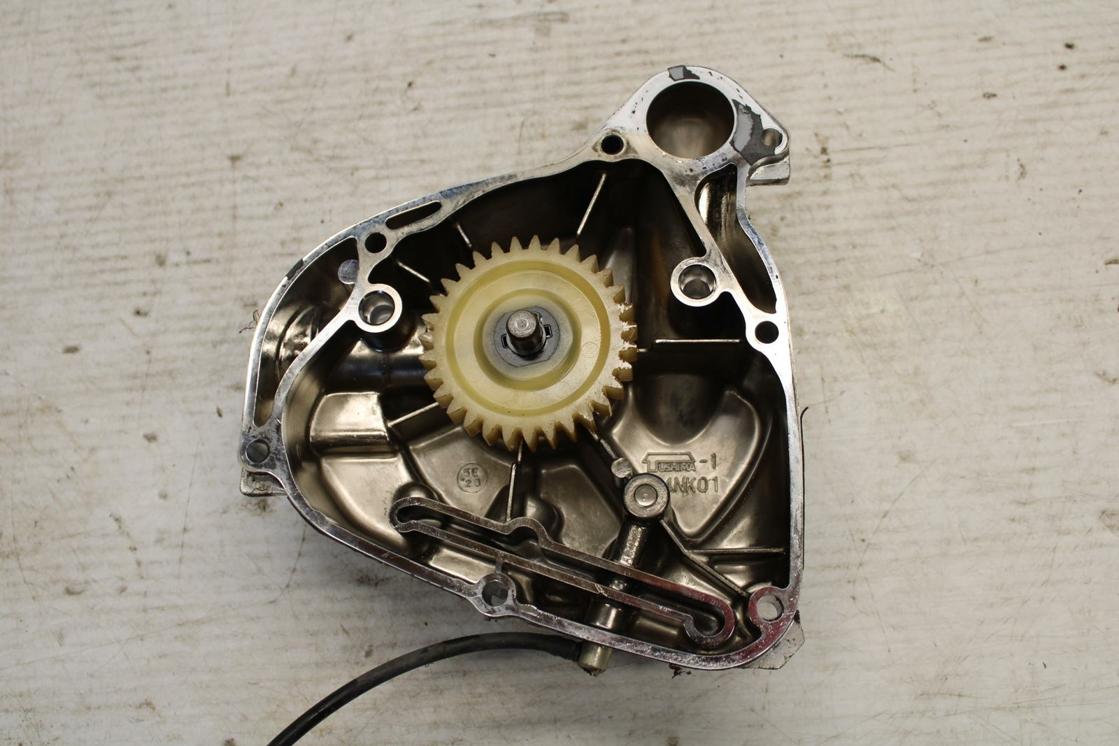 07-08 YAMAHA V STAR 1300 ENGINE WATER COOLANT PUMP  BB303