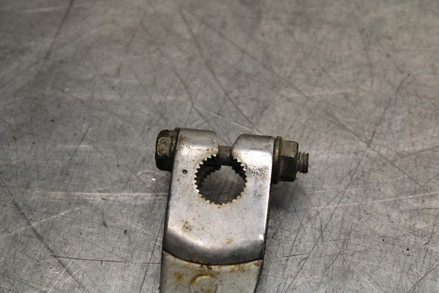1985 Honda Shadow 500 VT500C REAR BACK BRAKE CALIPER W MOUNT BRACKET BB615