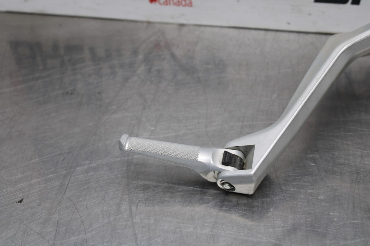 16 DUCATI 959 PANIGALE REAR BACK PASSENGER PEG SET PAIR BB912