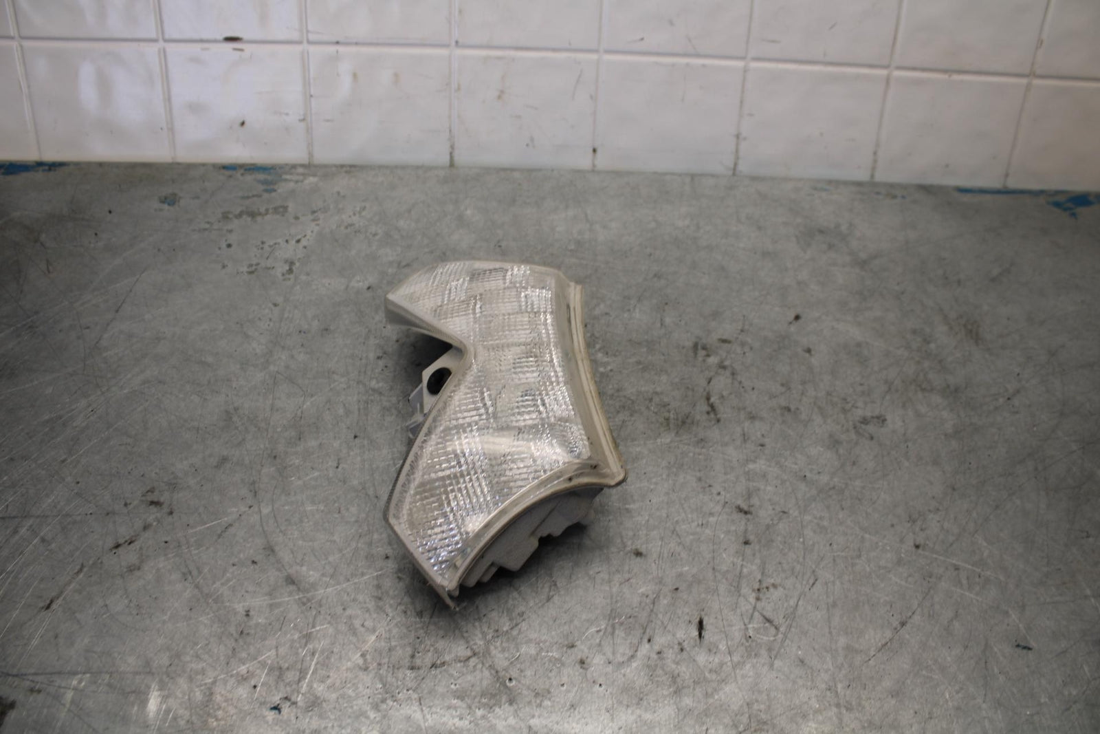 06-07 KAWASAKI NINJA ZX14R REAR TAIL TAILLIGHT BACK BRAKE LIGHT bb433