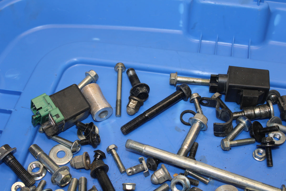 13-15 HONDA CBR500R ENGINE MOUNTING BOLTS HARDWARE MOTOR SCREWS BB704