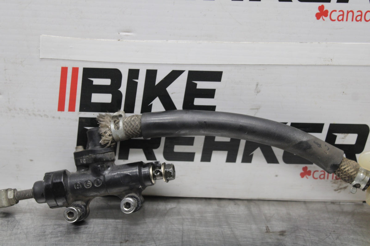 84 HONDA INTERCEPTOR 1000 VF1000F REAR BRAKE MASTER CYLINDER RESERVOIR BB878