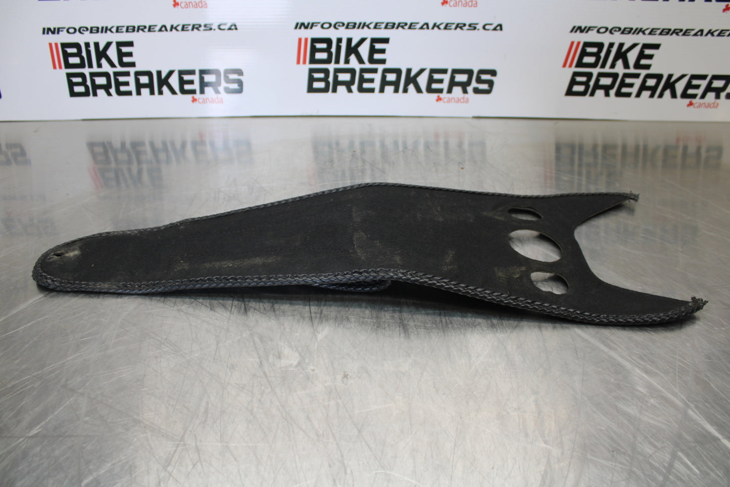 09 YAMAHA ROYAL STAR XVZ1300TF VENTURE GAS TANK FUEL CELL BELT BB151