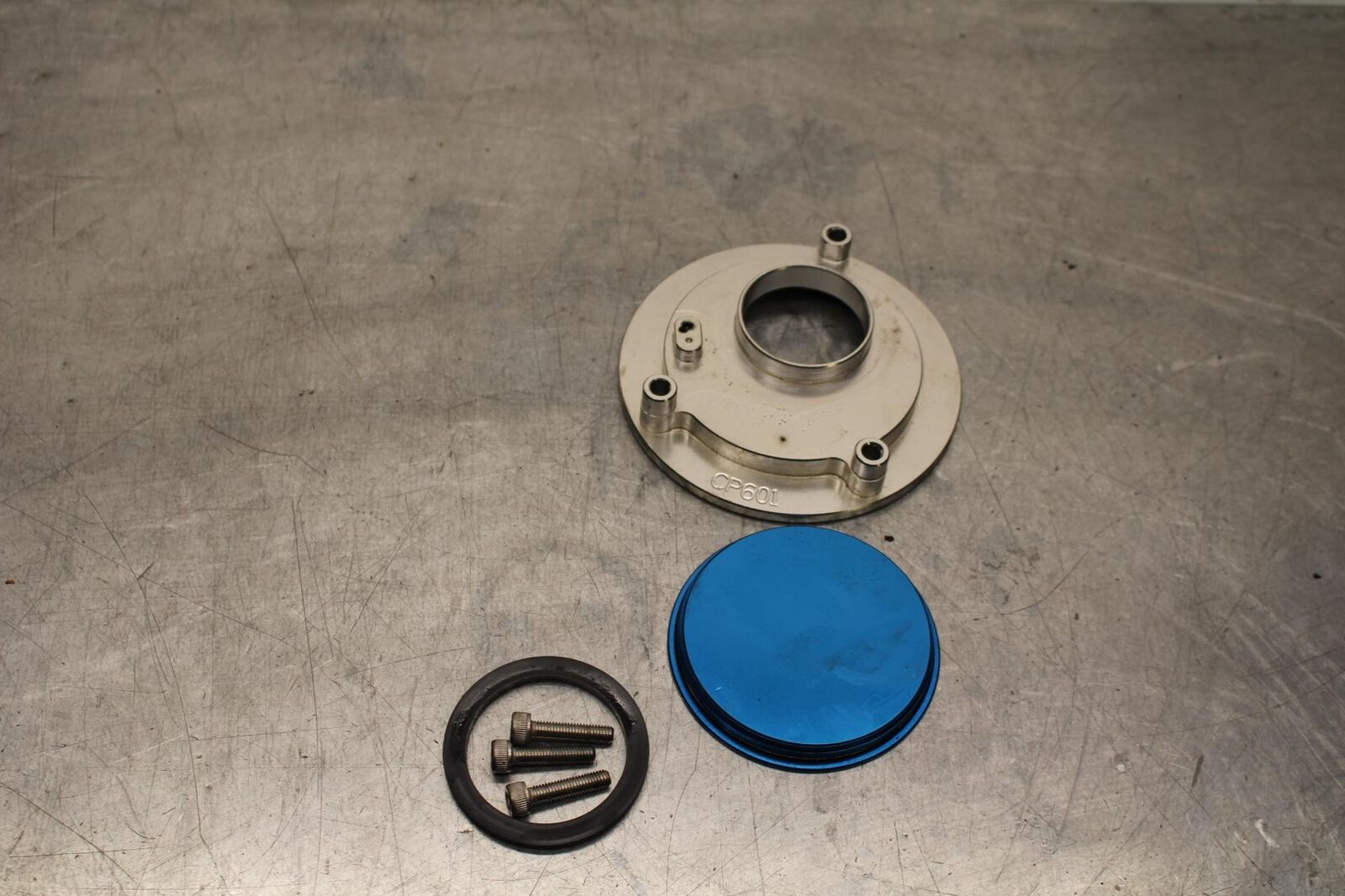 2007 Yamaha YZF R6S FUEL TANK GAS CAP BB594