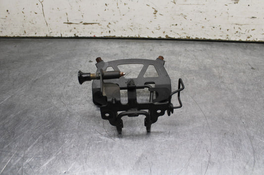 12-13 KAWASAKI Z1000 UPPER FAIRING GAUGES STAY BRACKET BB743