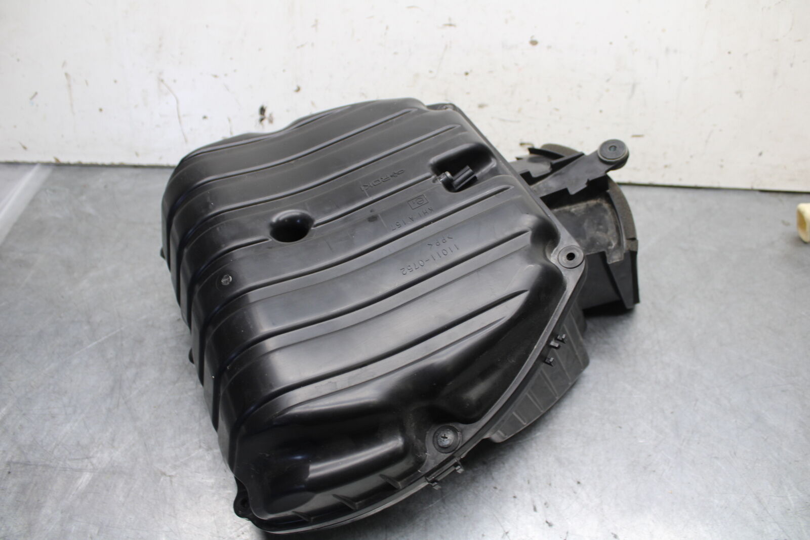 13-18 KAWASAKI NINJA ZX6R AIRBOX AIR INTAKE FILTER BOX 11010-0893 BB666