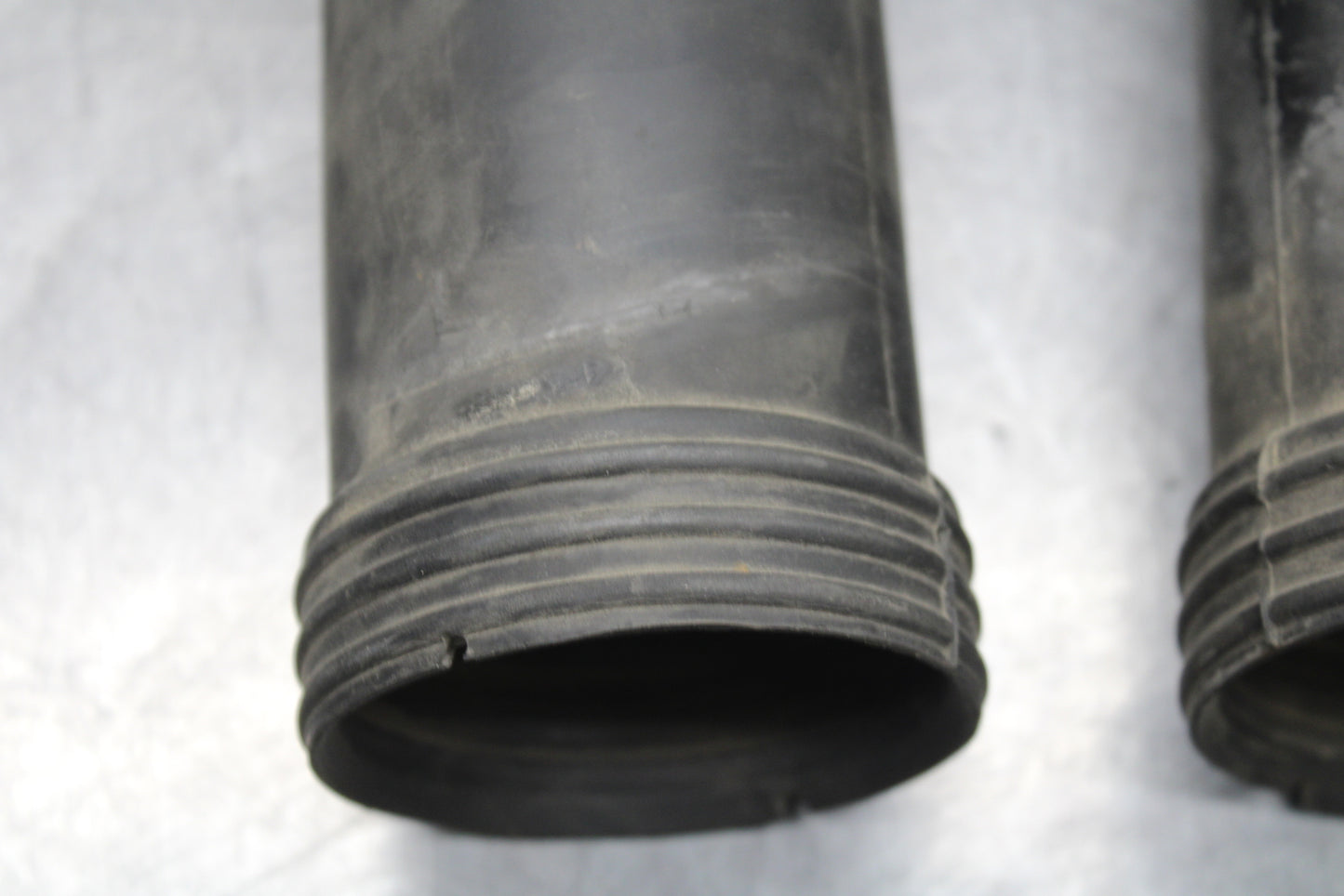 00-02 KAWASAKI NINJA ZX6R RIGHT LEFT AIR INTAKE DUCTS BB750