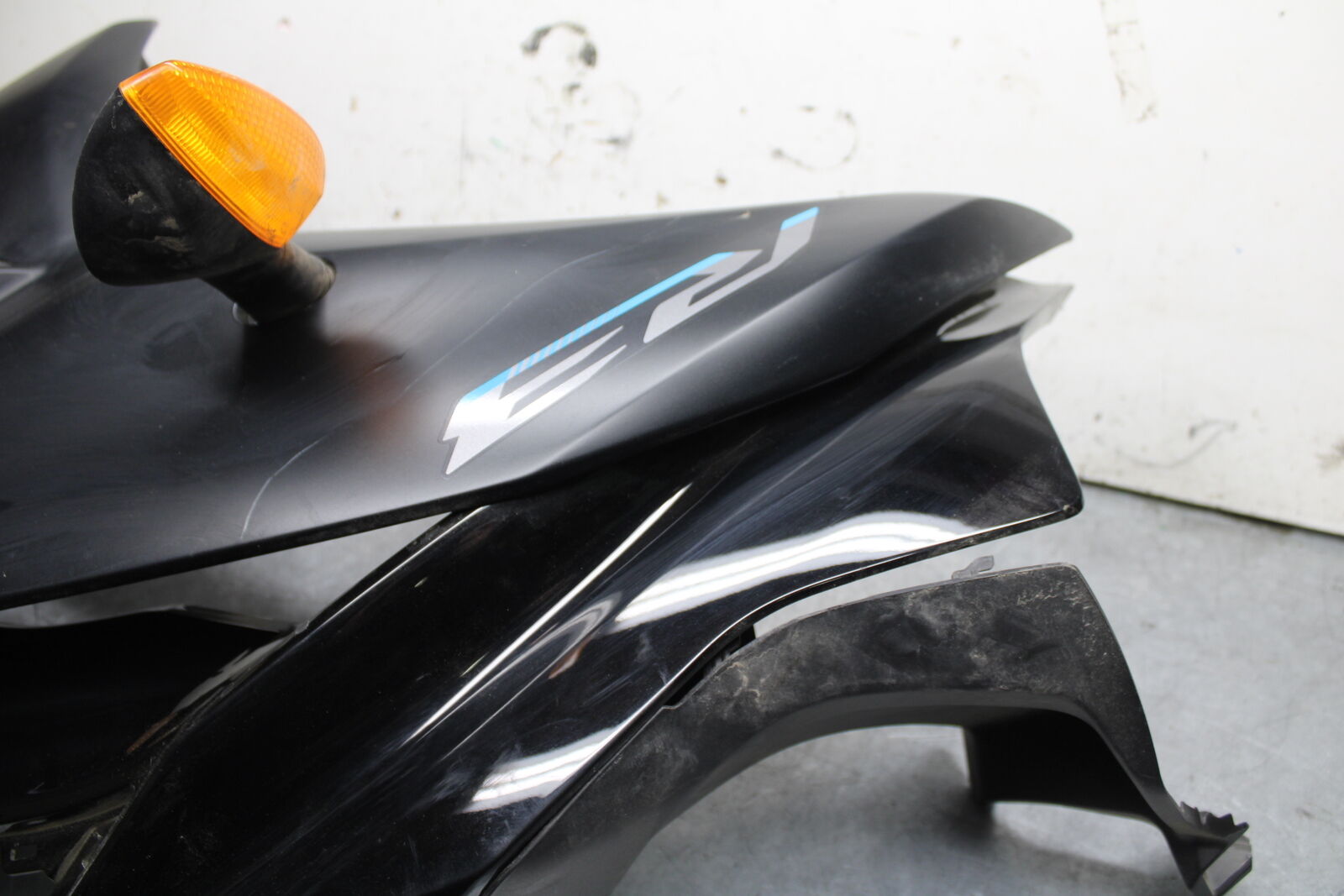 19-24 YAMAHA R3 LEFT LOWER MID UPPER SIDE FAIRING COWL BB736
