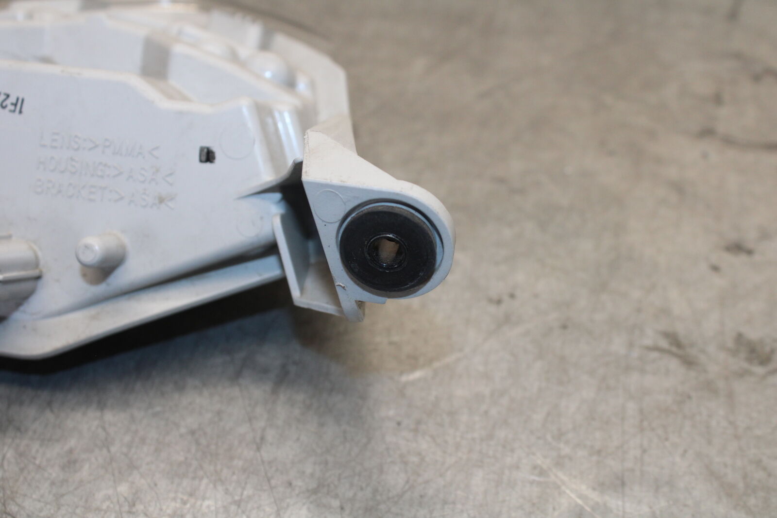 09-12 KAWASAKI NINJA ZX6R REAR TAIL TAILLIGHT BACK BRAKE LIGHT BB640