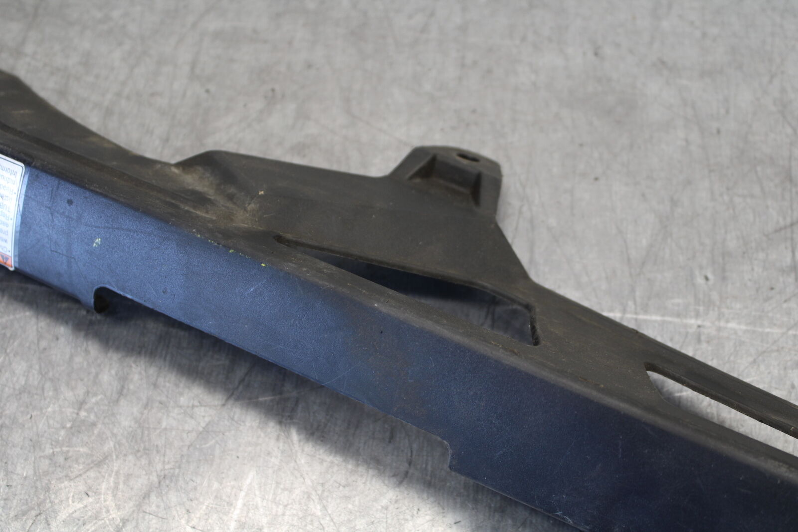 11-24 SUZUKI GSXR  600 750 REAR BACK DRIVE CHAIN GUARD COVER SHIELD BB95