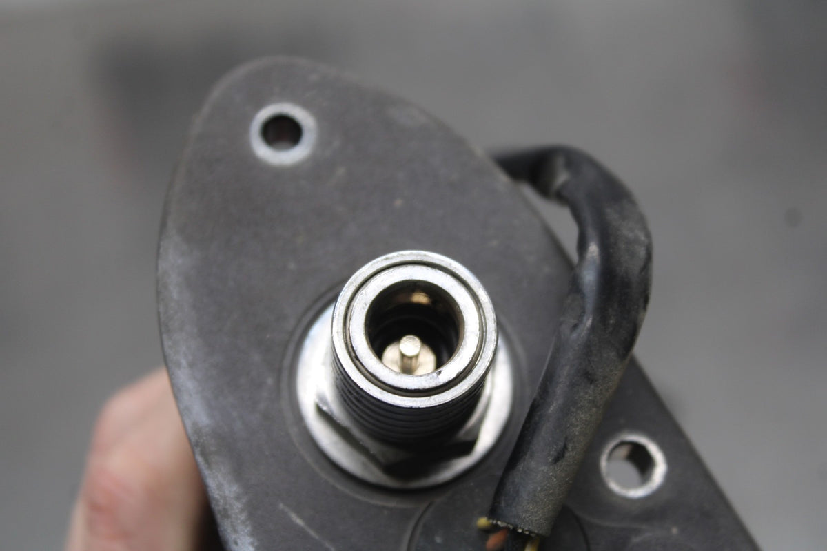 09 HARLEY-DAVIDSON SPORTSTER 1200 CUSTOM XL1200C FUEL GAS PUMP BB776