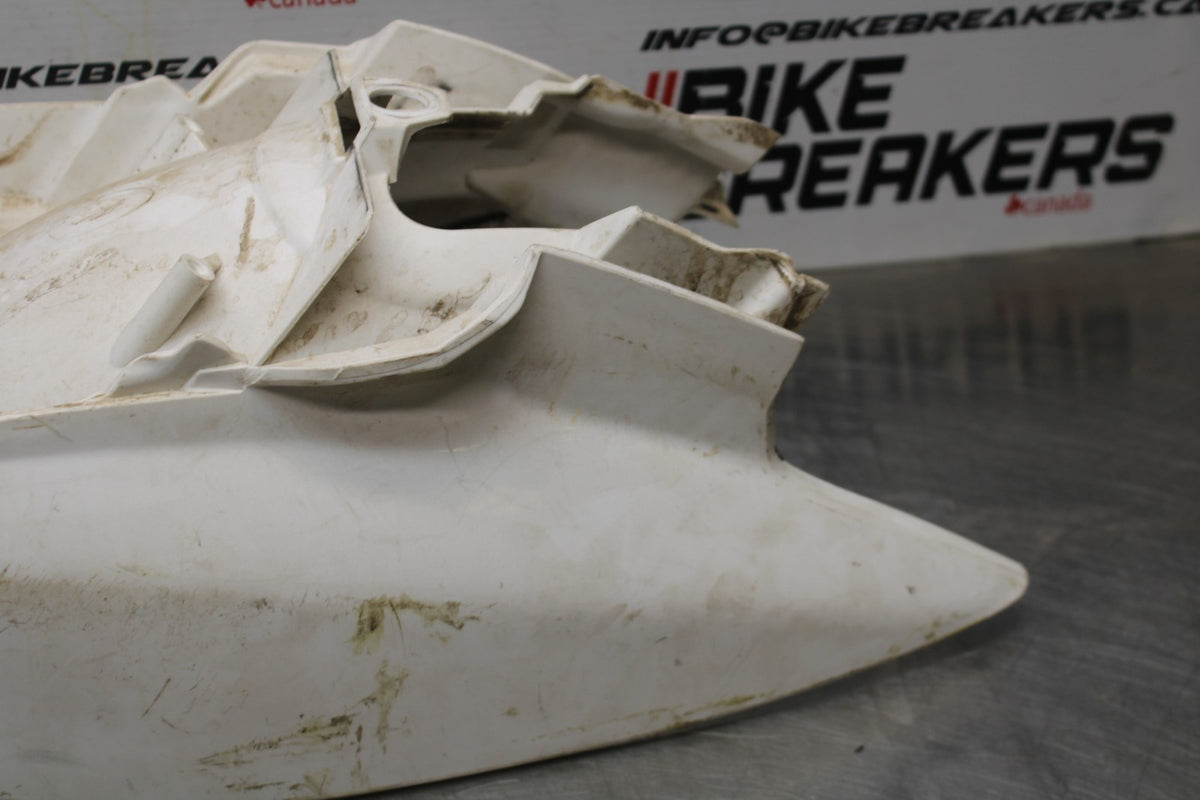 13 KTM 350 SXF AIR CLEANER FILTER BOX BB104