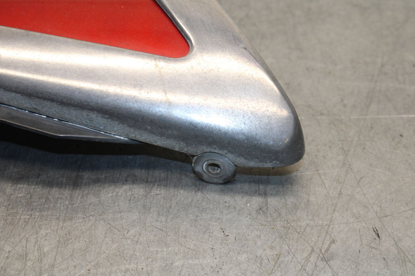 82-83 YAMAHA MAXIM 750 LEFT FRAME COVER COWL BB671
