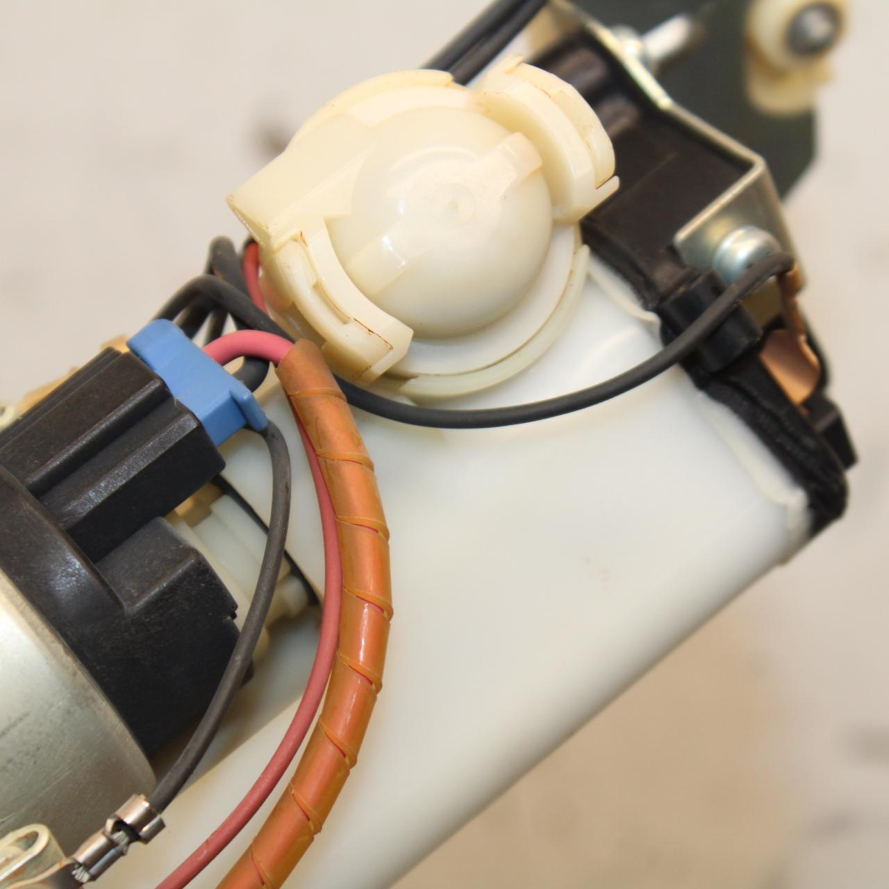 06-07 SUZUKI GSXR 600 750 FUEL PUMP GAS PETROL SENDER UNIT BB648