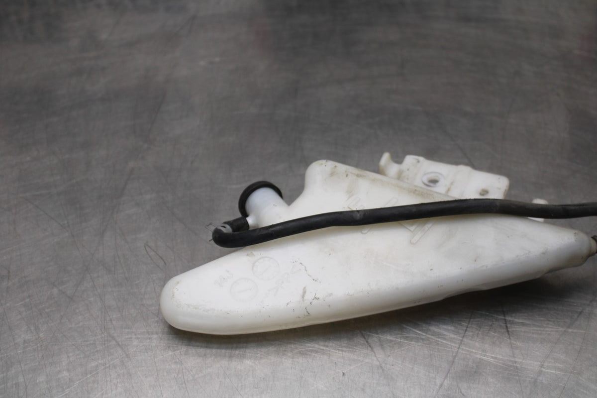 11-26 SUZUKI GSXR750 COOLANT WATER TANK RESERVOIR BOTTLE BB900