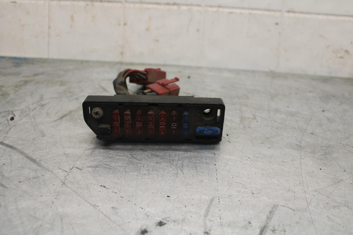 87-96 HONDA CBR1000F FUSE bOX  BB420
