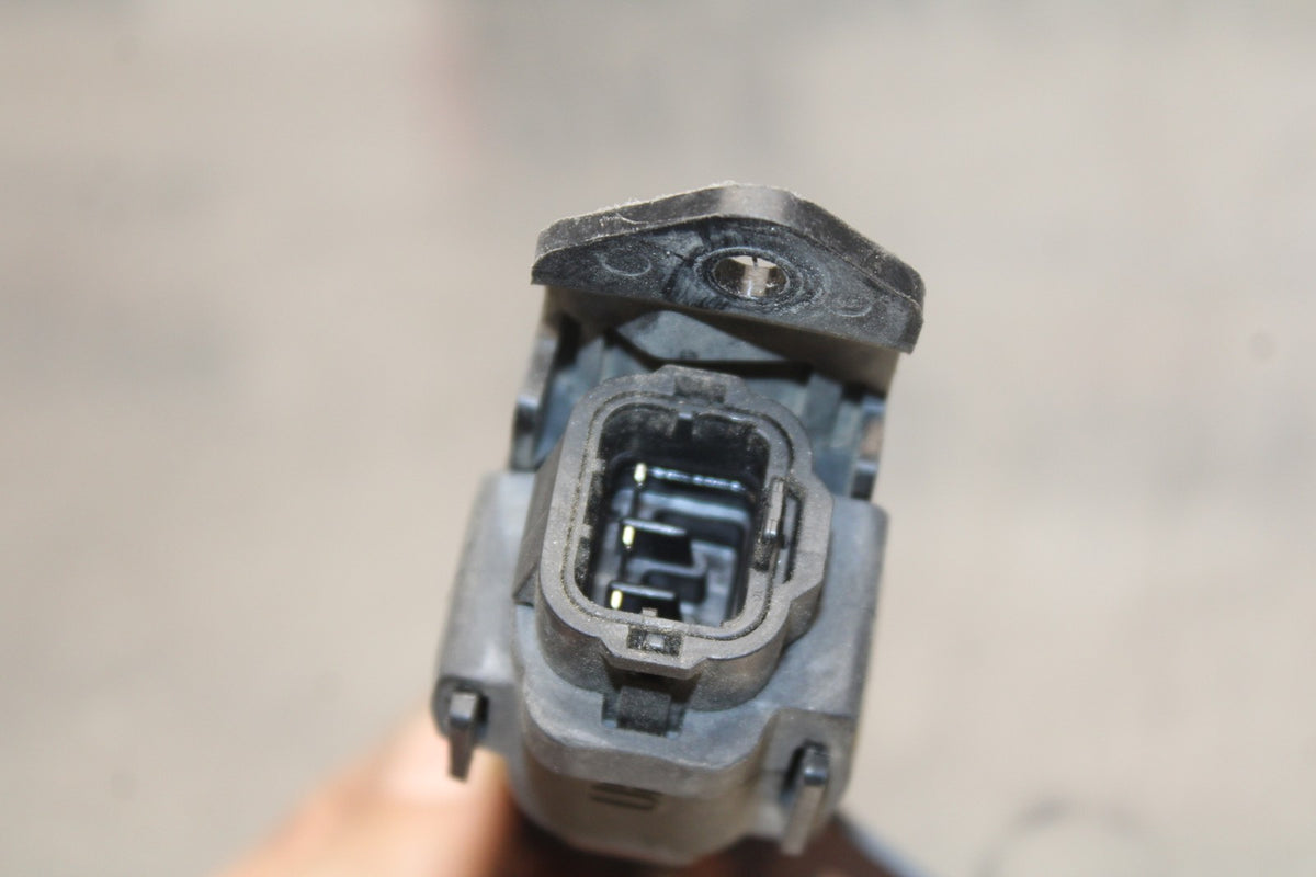 08-10 SUZUKI GSXR 600 TIP OVER BANK ANGLE CRASH SENSOR SWITCH  BB202