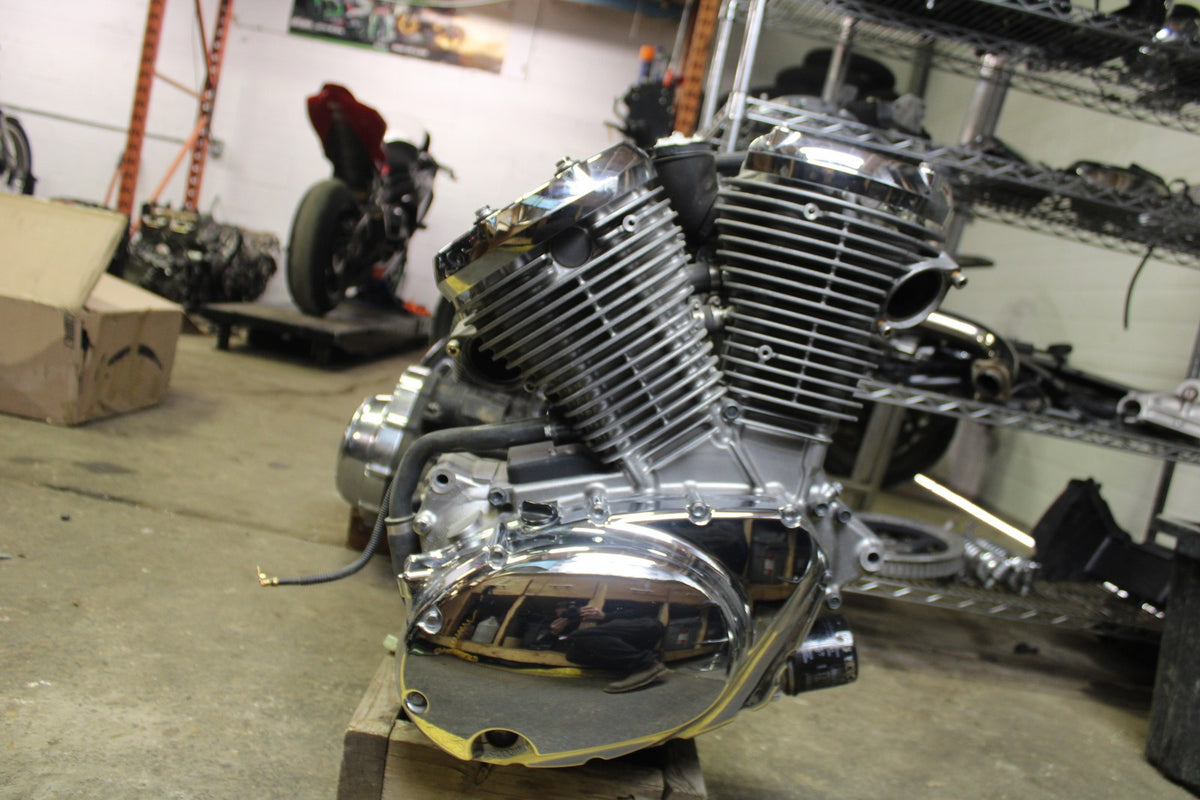 15 SUZUKI BOULEVARD C50 9376km!! ENGINE MOTOR BB775