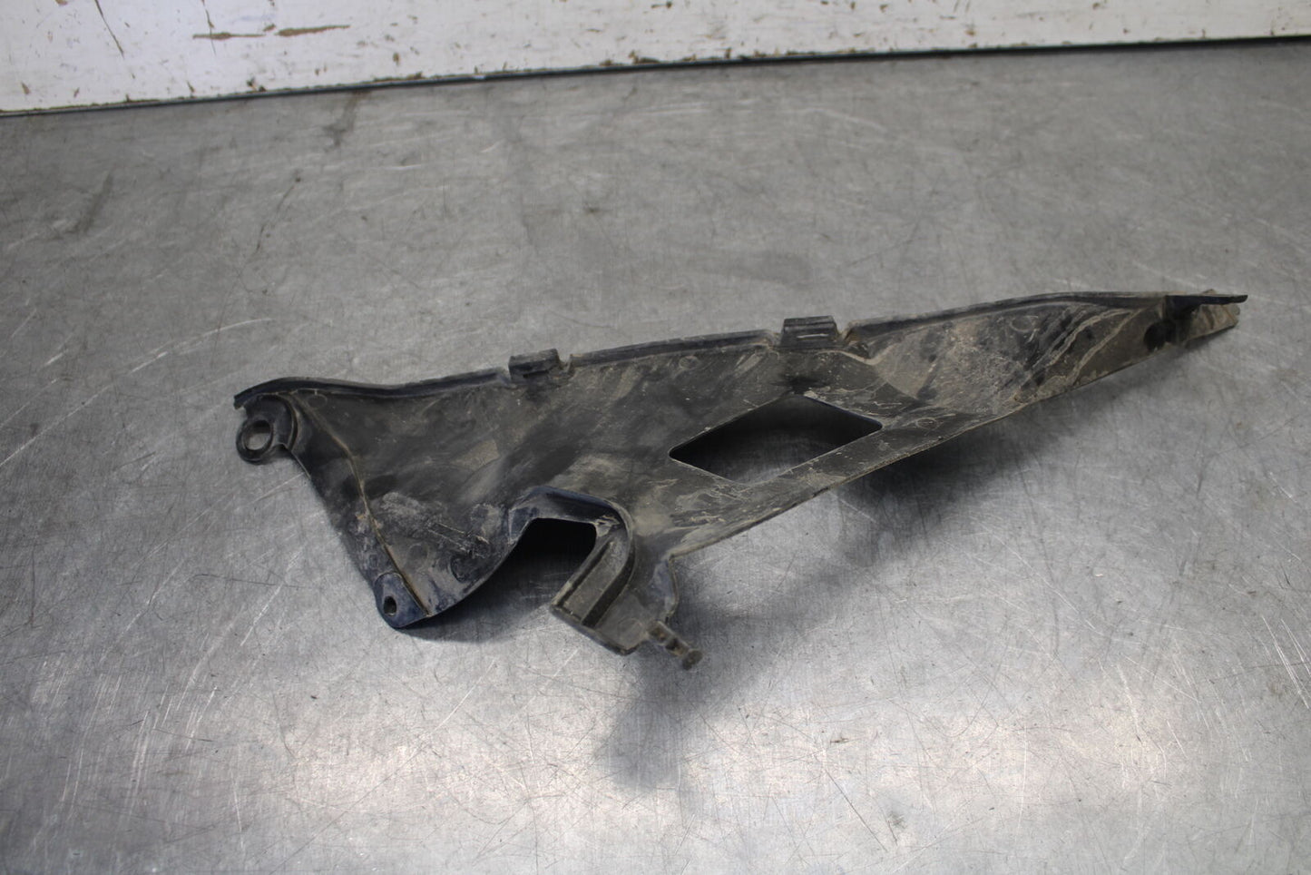 06-07 SUZUKI GSXR 600 RIGHT LEFT INNER FAIRINGS COWLS PANELS TRIMS BB694