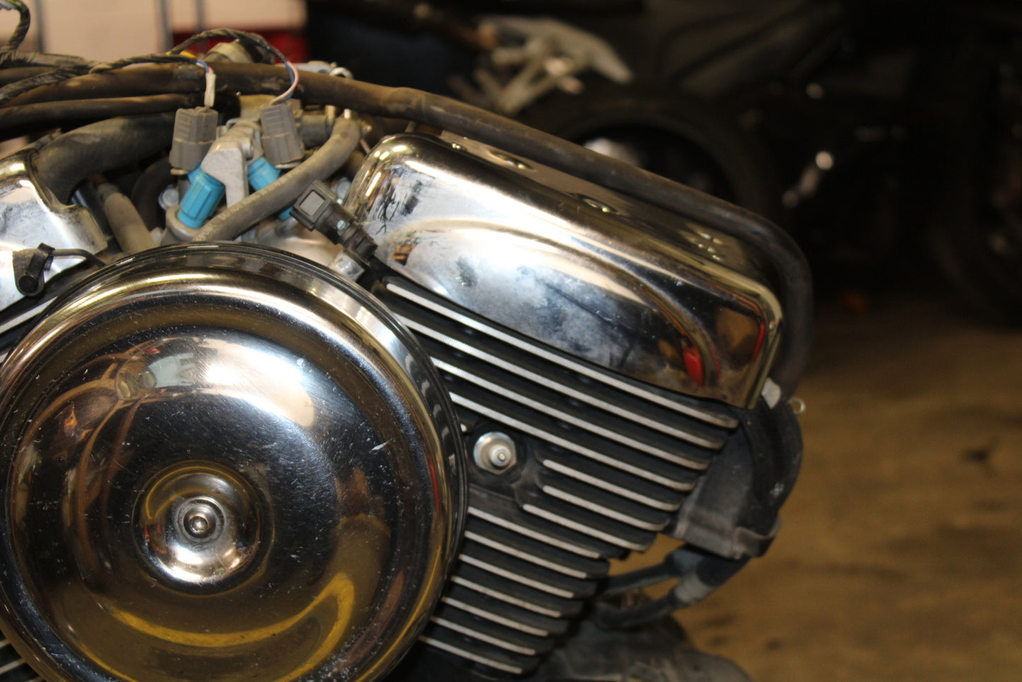 03-08 KAWASAKI VULCAN 1600 ENGINE MOTOR BB754