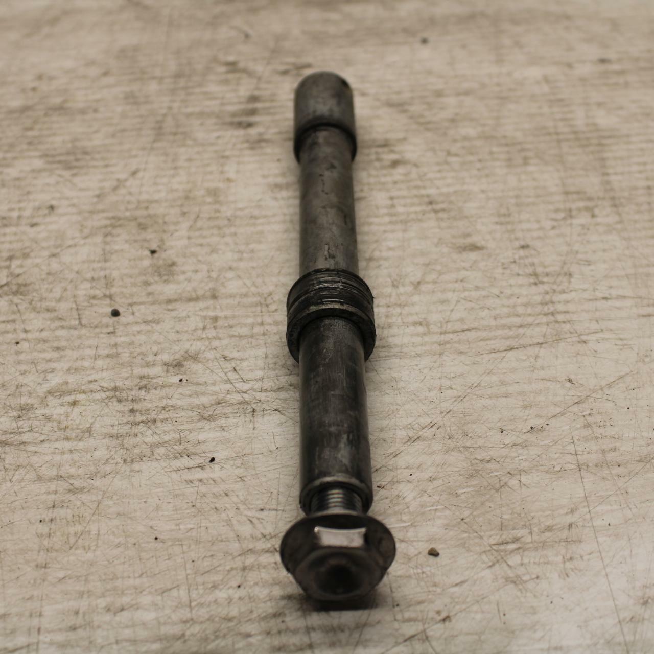 07-12 HONDA CBR600RR FRONT WHEEL RIM AXLE PIVOT BOLT BB309