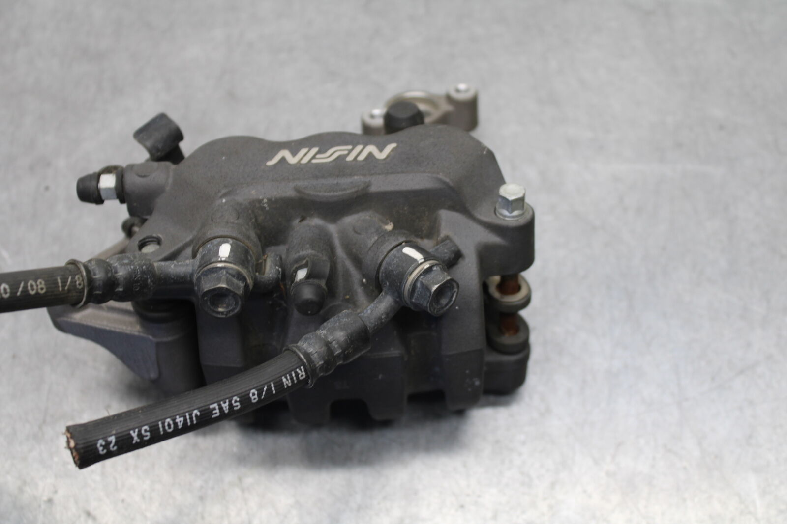 04-12 HONDA ST1300A RIGHT LEFT FRONT BRAKE CALIPER SET PAIR CALIPERS BB669