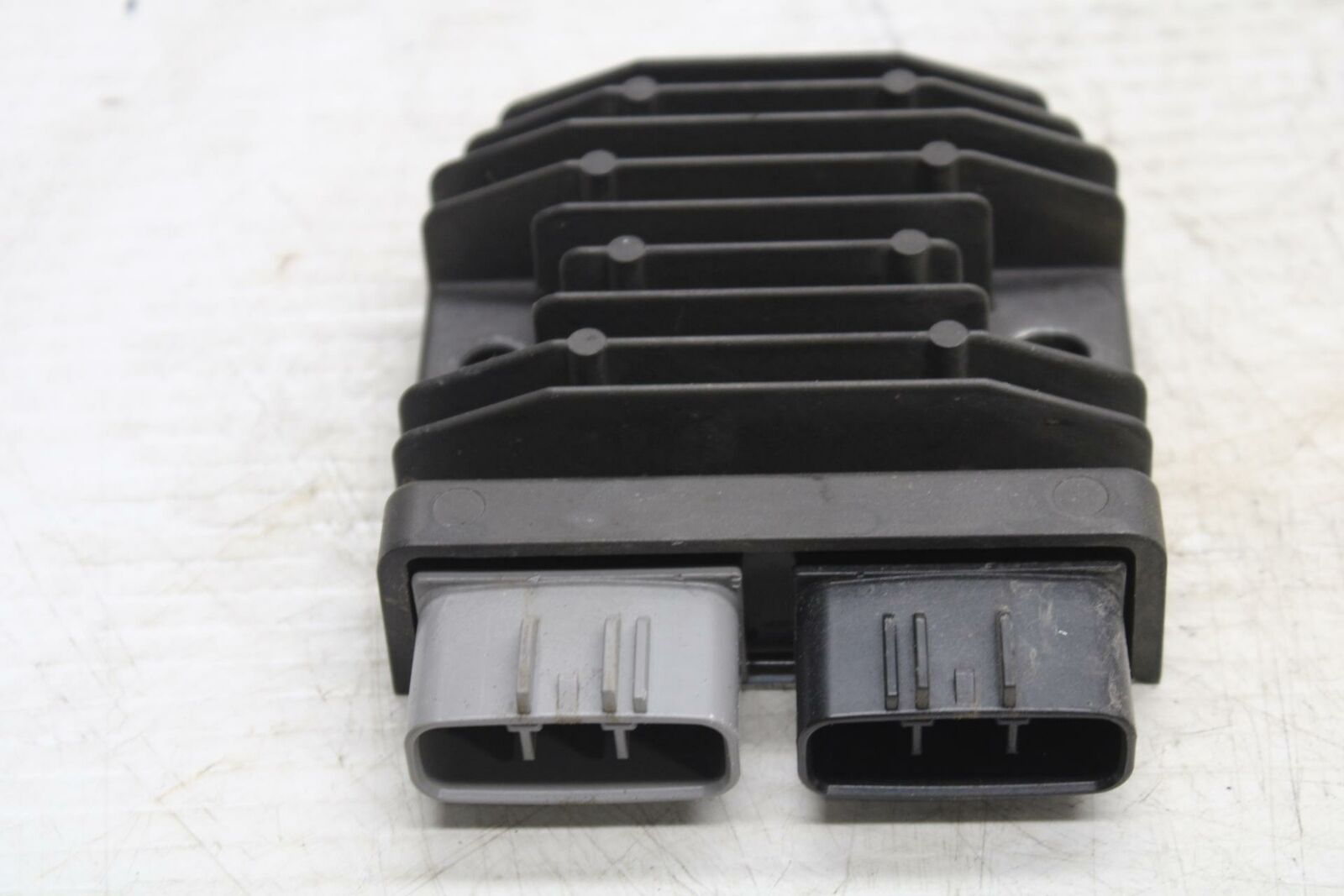 16-21 YAMAHA XSR900 RECTIFIER VOLTAGE REGULATOR BB362