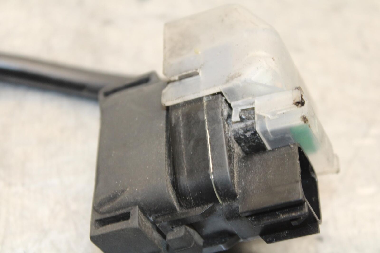06-07 SUZUKI GSXR750 ENGINE STARTER RELAY STARTING  SWITCH 31800-41G10 BB613
