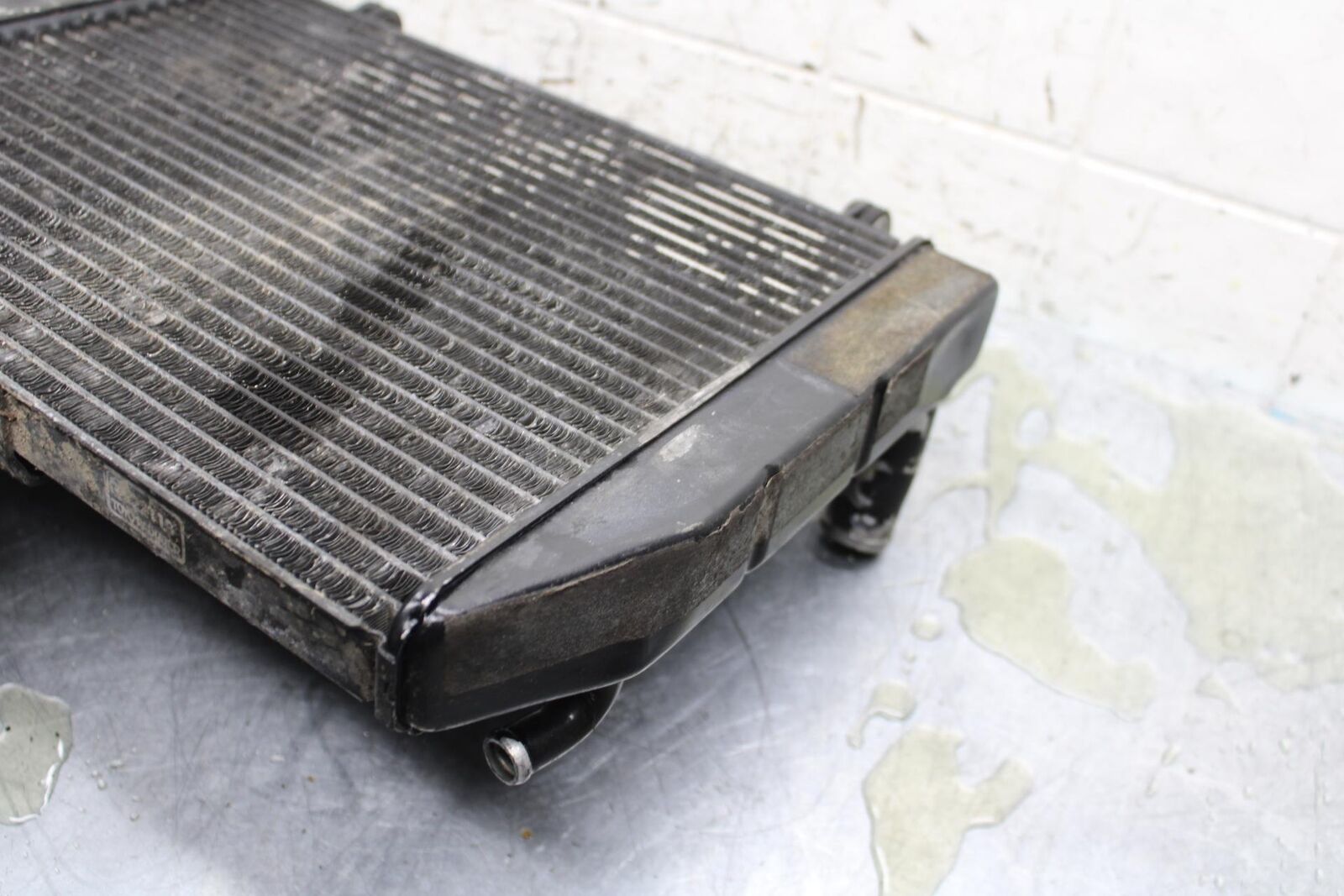2000 Yamaha YZF R6 ENGINE RADIATOR MOTOR COOLER COOLING RADIATER BB558