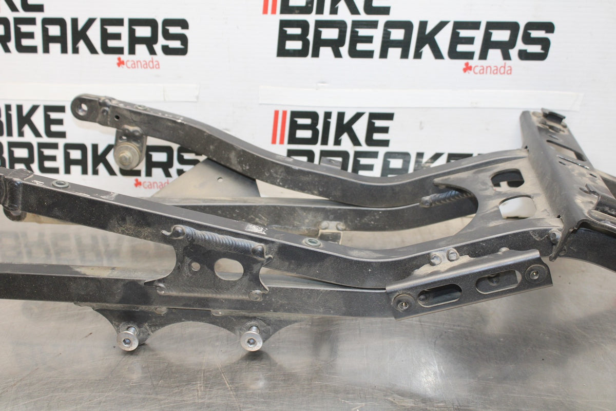 05-06 KAWASAKI NINJA ZX6R REAR SUBFRAME BACK SUB FRAME BB877