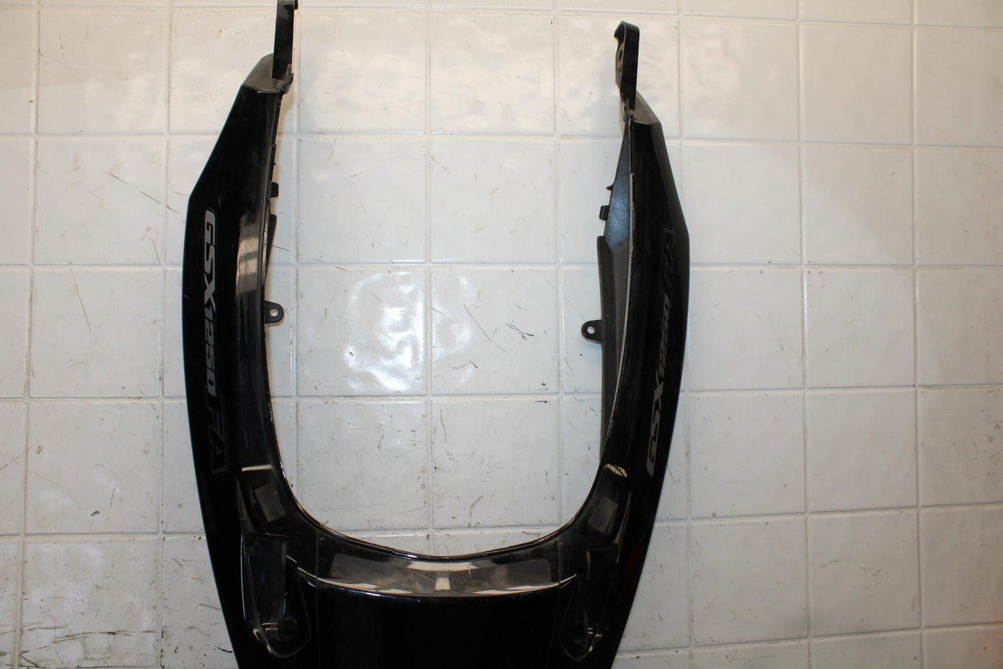 2013 SUZUKI BANDIT 1250S ABS REAR BACK TAIL FAIRING COWL SHROUD BB238