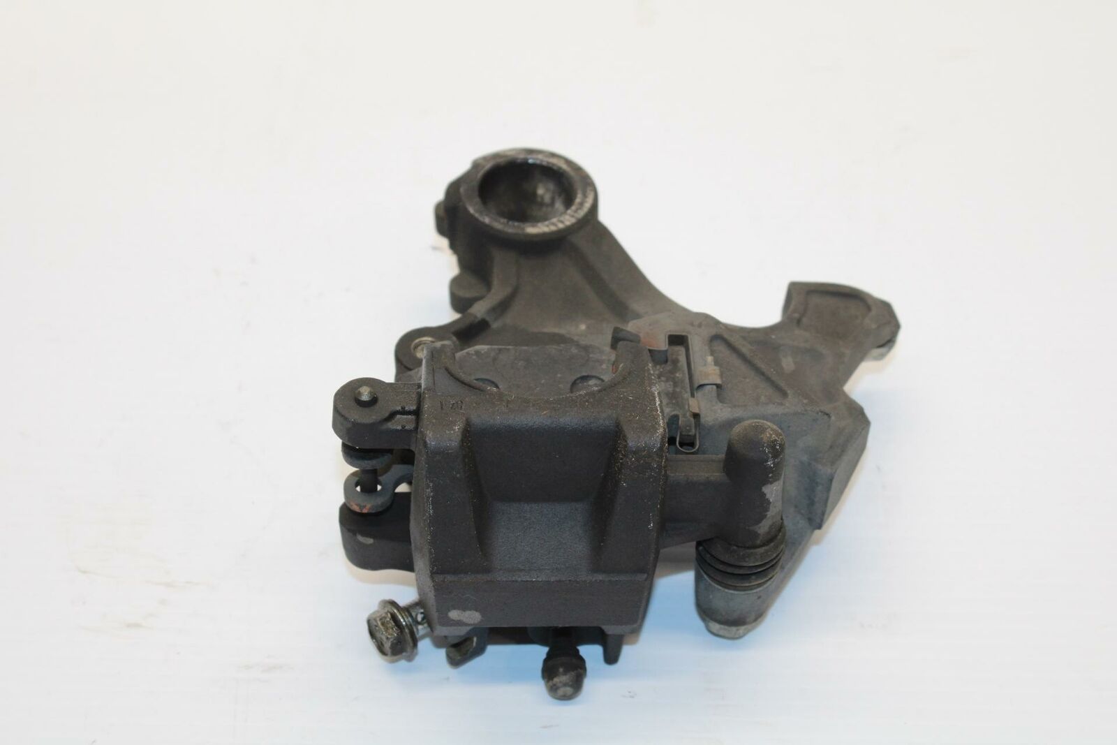 08-09 SUZUKI GSXR600 TOKICO REAR BACK BRAKE CALIPER W MOUNT BRACKET BB244