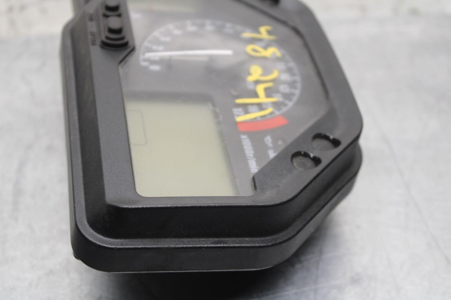 2006 Honda CBR600RR SPEEDO TACH GAUGES DISPLAY CLUSTER SPEEDOMETER  BB63